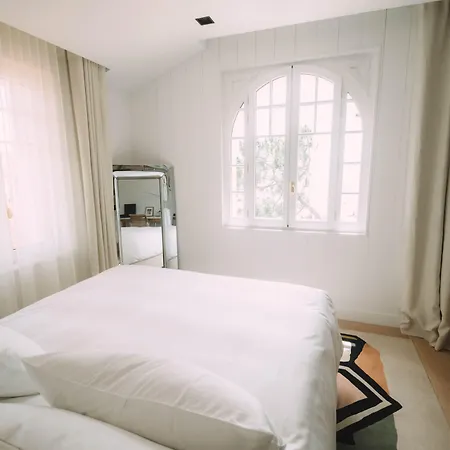 Hemen 생팔레쉬르메르