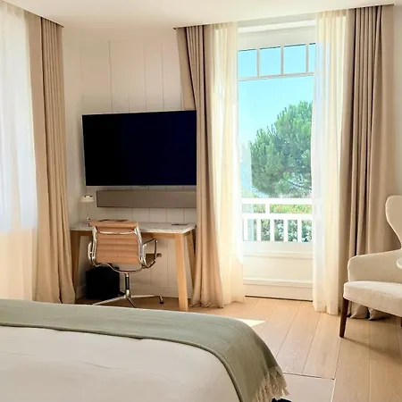 Hemen Hotel